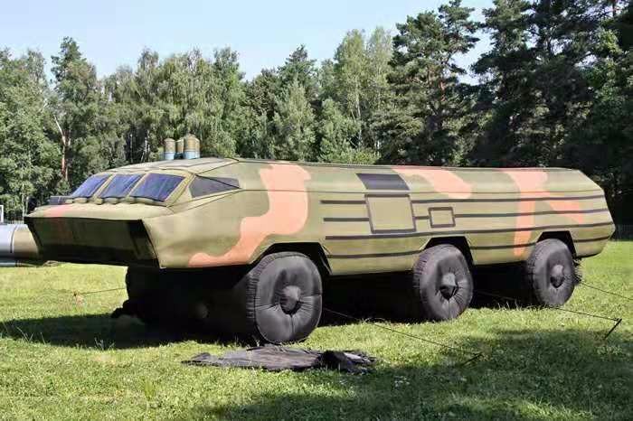 克拉玛依大型军事车